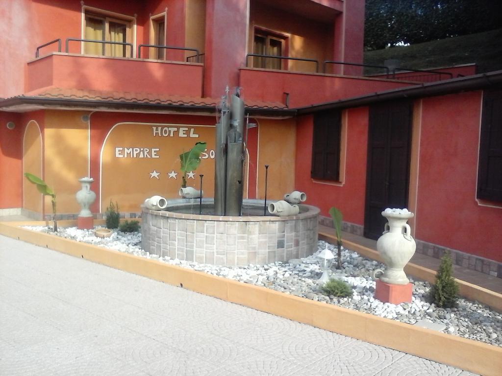 Hotel Empire Resort Iseo Dış mekan fotoğraf